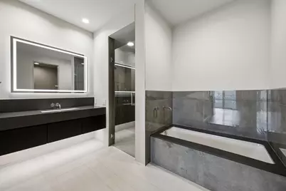 2430 Victory Park Lane #1906, Dallas, TX 75219 - Photo 16