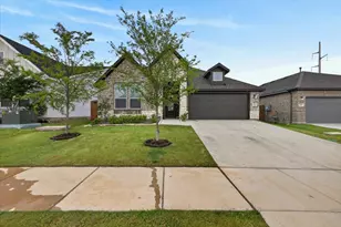 653 Godley Ranch Rd, Godley, TX 76044 - Photo 2