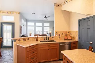 8605 Mill Creek Rd, Irving, TX 75063 - Photo 12