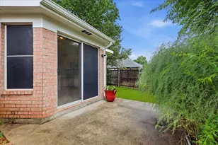 1548 Shannon Dr, Lewisville, TX 75077 - Photo 36