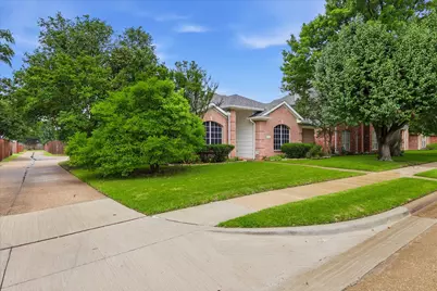 1548 Shannon Drive, Lewisville, TX 75077 - Photo 2