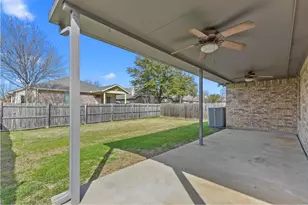 9087 Riverfalls Dr, Fort Worth, TX 76118 - Photo 32
