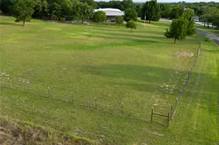 835 Wood Hollow Dr, Weatherford, TX 76087 - Photo 22