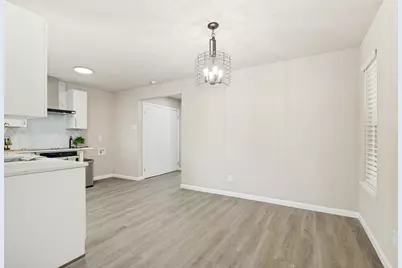 5202 Chestnut Place, Garland, TX 75043 - Photo 6