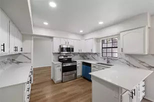 6706 Greenspring Dr, Arlington, TX 76016 - Photo 6