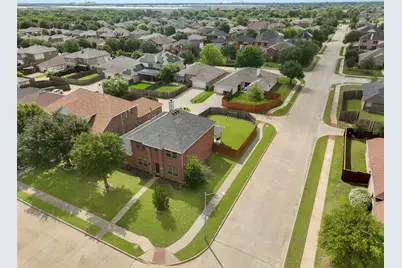 1362 Vermont Avenue, Lancaster, TX 75134 - Photo 34