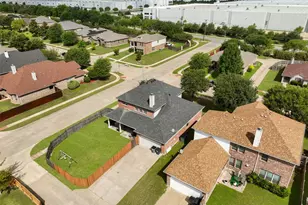 1362 Vermont Ave, Lancaster, TX 75134 - Photo 36