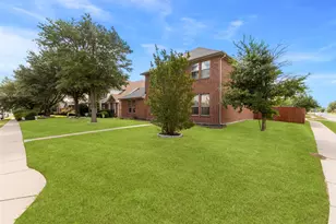 1362 Vermont Ave, Lancaster, TX 75134 - Photo 4