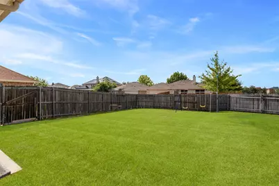 1362 Vermont Avenue, Lancaster, TX 75134 - Photo 32