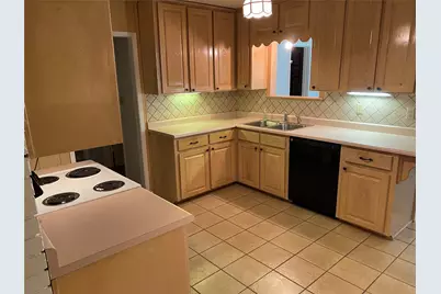 623 Club Oak Drive, River Oaks, TX 76114 - Photo 6