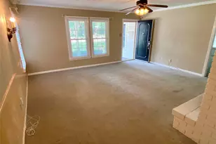 623 Club Oak Dr, River Oaks, TX 76114 - Photo 4