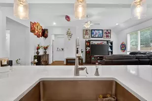 1624 Pavin Ln, Fort Worth, TX 76052 - Photo 10