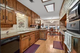 3412 Jones Ct, Bedford, TX 76021 - Photo 10