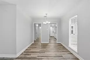227 S Hampton Rd, Dallas, TX 75208 - Photo 10