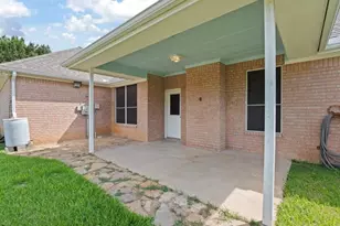 700 Brandon Dr, Cleburne, TX 76033 - Photo 36