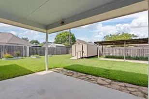 700 Brandon Dr, Cleburne, TX 76033 - Photo 24