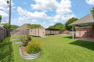 700 Brandon Dr, Cleburne, TX 76033 - Photo 12