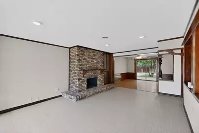1903 Skylark Drive, Arlington, TX 76010 - Photo 10