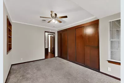 1903 Skylark Drive, Arlington, TX 76010 - Photo 32