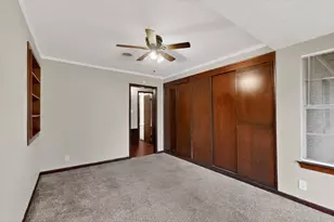 1903 Skylark Dr, Arlington, TX 76010 - Photo 32