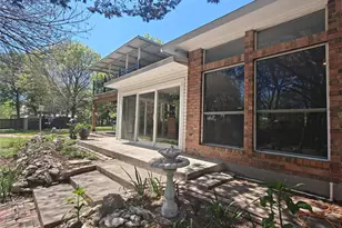 5210 Cliff Haven Dr, Dallas, TX 75236 - Photo 38