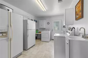 718 Howard St, Jacksonville, TX 75766 - Photo 26
