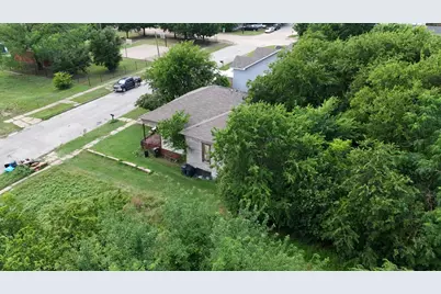1713 E Tucker Street, Fort Worth, TX 76104 - Photo 4