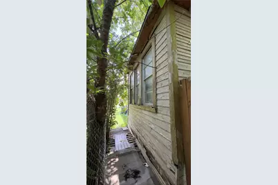 1713 E Tucker Street, Fort Worth, TX 76104 - Photo 36