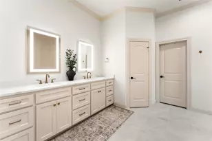 13076 Rainier Dr, Woodway, TX 76712 - Photo 18