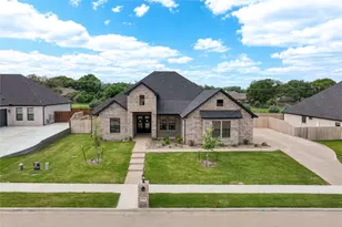 13076 Rainier Dr, Woodway, TX 76712 - Photo 2