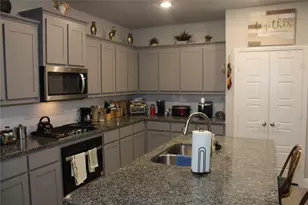 217 Foreman Dr, Midlothian, TX 76065 - Photo 12