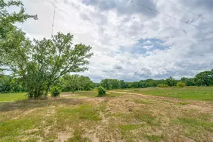 1932 Co Rd 222, Gainesville, TX 76240 - Photo 36