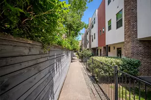 6270 Oram St, Dallas, TX 75214 - Photo 2