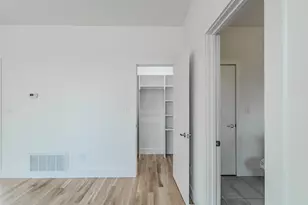 6270 Oram St, Dallas, TX 75214 - Photo 24