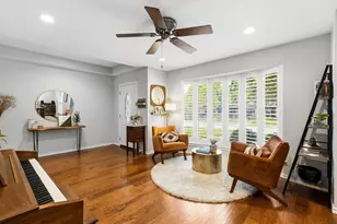 1809 Greenway Dr, Plano, TX 75075 - Photo 4