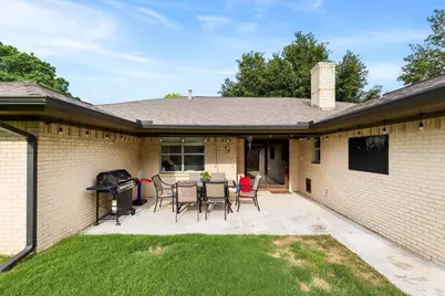 1809 Greenway Drive, Plano, TX 75075 - Photo 34