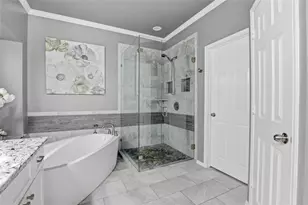 2455 Whispering Breeze Dr, Grand Prairie, TX 75050 - Photo 20