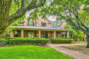 3905 Rothschild Dr, Flower Mound, TX 75022 - Photo 2