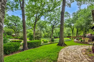 3905 Rothschild Dr, Flower Mound, TX 75022 - Photo 10