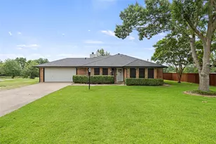 116 Willow Lake Ln, Crandall, TX 75114 - Photo 2