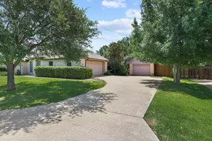 315 Preston Glen, Gunter, TX 75058 - Photo 2