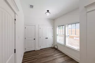 1139 Kings Hwy, Dallas, TX 75208 - Photo 8