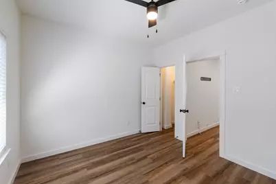 1139 Kings Highway #103, Dallas, TX 75208 - Photo 12