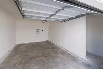1139 Kings Highway #103, Dallas, TX 75208 - Photo 6
