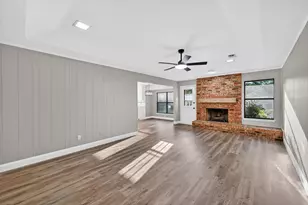 2515 Avonhill Dr, Arlington, TX 76015 - Photo 6