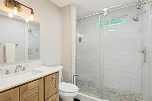 3912 Byers Ave, Fort Worth, TX 76107 - Photo 14