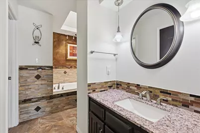 2008 Iron Horse Court, Arlington, TX 76017 - Photo 18