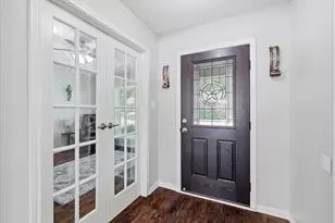 2008 Iron Horse Ct, Arlington, TX 76017 - Photo 4
