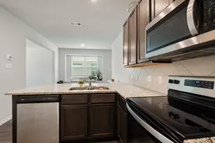 5701 Willamette Dr, Fort Worth, TX 76119 - Photo 10