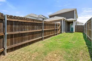 5701 Willamette Dr, Fort Worth, TX 76119 - Photo 30